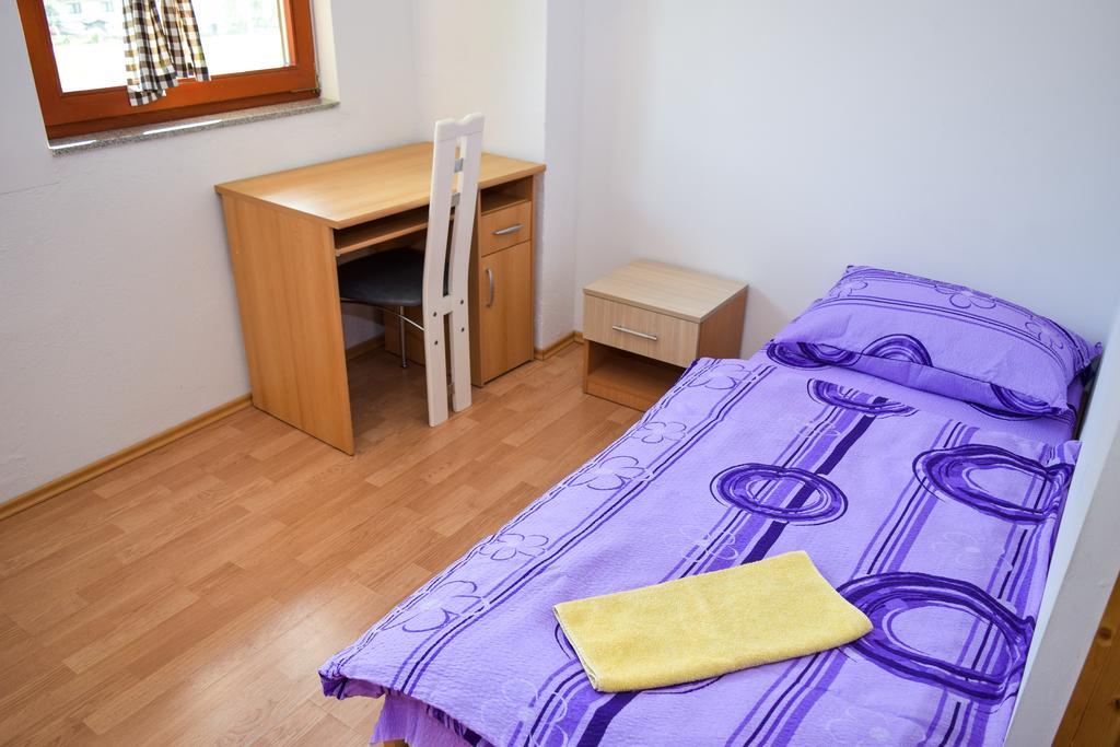 Sobe Sa Kupatilom Jajce Ngoại thất bức ảnh